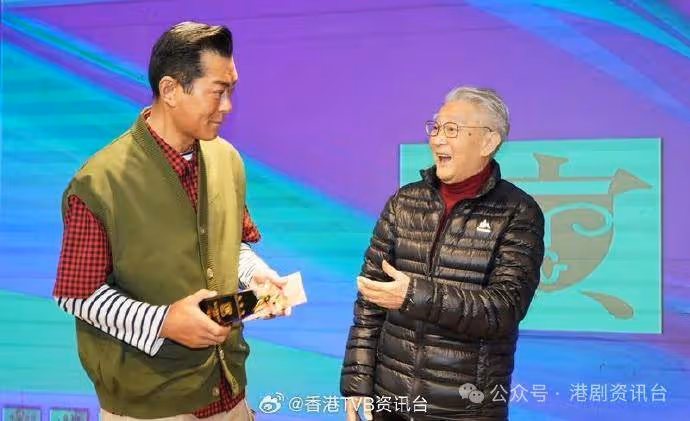 演藝人協會春茗|91歲周驄中氣十足講良心話 余慕蓮鯁魚骨入急症