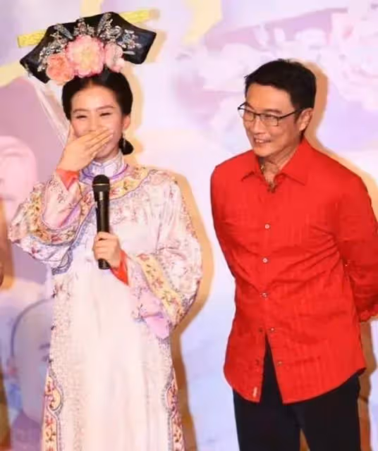 74歲劉松仁瘦脫相,口齒不清疑中風,堅持丁克晚年淒涼!