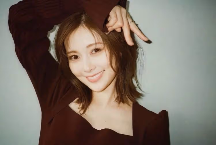 日本女神白石麻衣死會了！被爆祕戀小2歲男團偶像