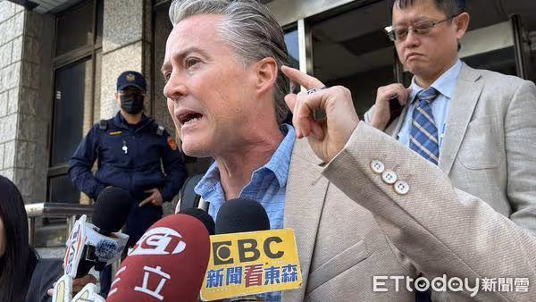 離婚訴訟戰延燒！夏克立自嘲：到60歲都無法和女生喝咖啡