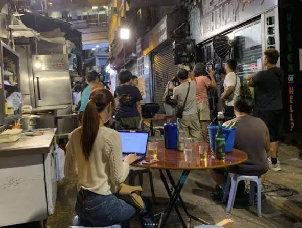 29歲TVB女星宣布港大碩士畢業！連拍戲、整頭髮、吃飯都在學習！