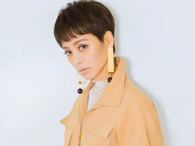 張國榮也愛她!51歲女星「被劉德華認作乾妹」紅遍兩岸 「出道3年奪影後」現況羨煞網:人生勝利組