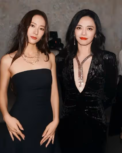 看了她們的合照,才知道「中式美女」與「韓式美女」的差別