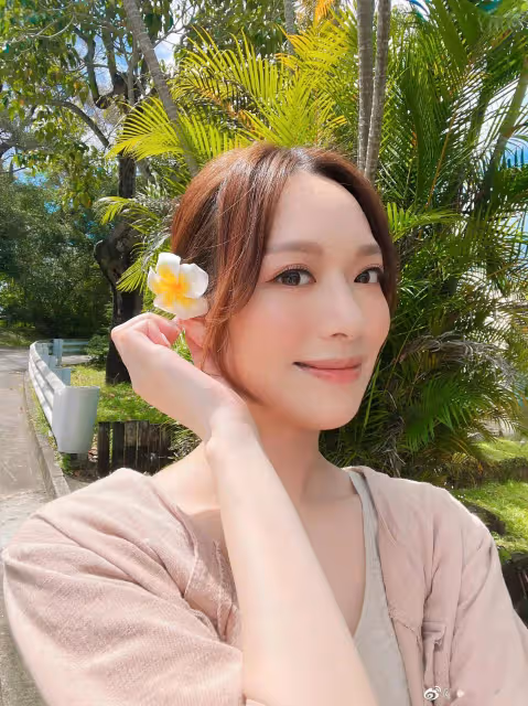 TVB前港姐冠軍馮盈盈完成碩士課程！被問有心轉行，本人正面回應
