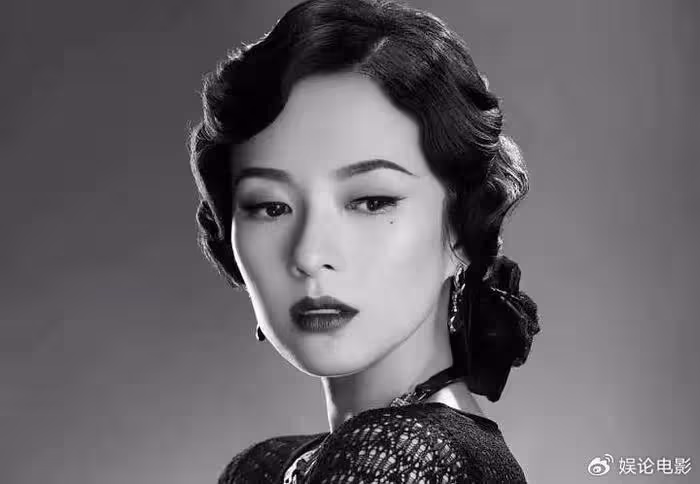 《醬園弄》殺青宴曝光,章子怡哽咽感謝導演,多年依然選擇她主演