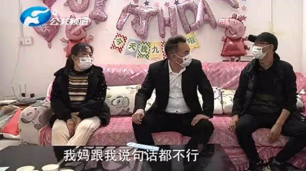 「她不讓我跟兒子說話」兒媳吃婆婆的醋惹怒丈夫：她一直踩我紅線