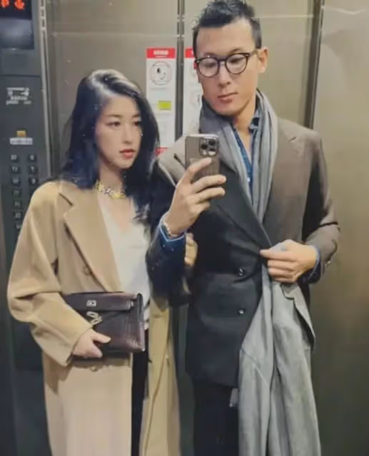 朱珠老公帶貨賣衣服，一件夾克衫6980，店裡有接近兩萬的外套！