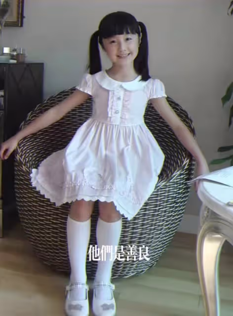 22歲「點讀機女孩」露面!腦瘤術後疑傷到神經,恐難以恢復!
