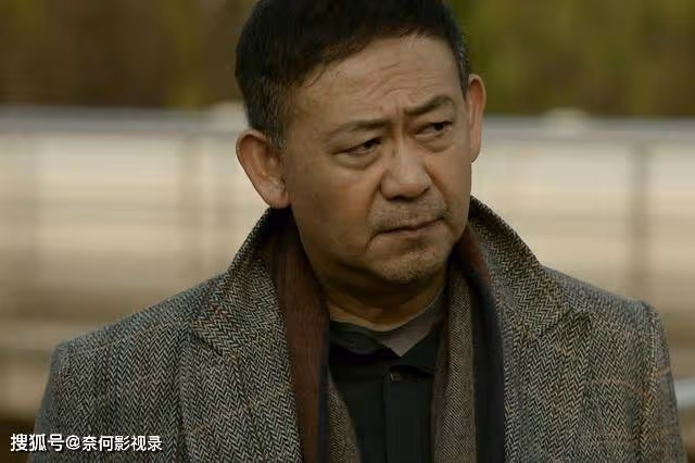 《江河日上》：鄭寒江被騙慘了！朱天才或將成為大結局的關鍵人物