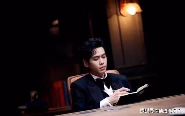真出息了!張若昀12集懸疑劇《生日快樂》殺青,預定2024年爆款劇