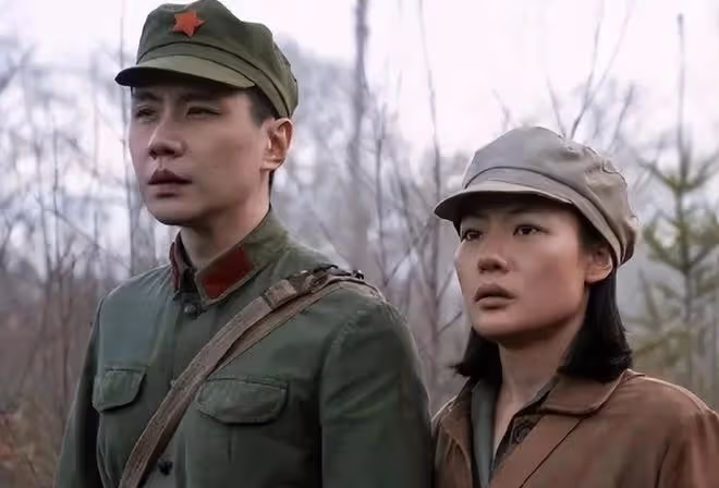 美國版《三體》：忍得了一臉兇相的葉文潔，真忍不了羅輯的扮演者