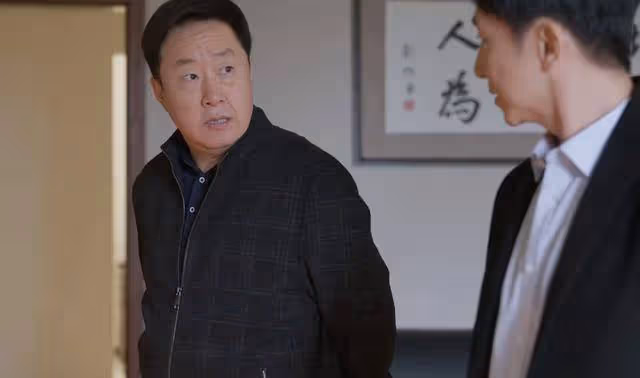 《江河日上》官場的老人精朱天才，為何當不了副市長？原因有三