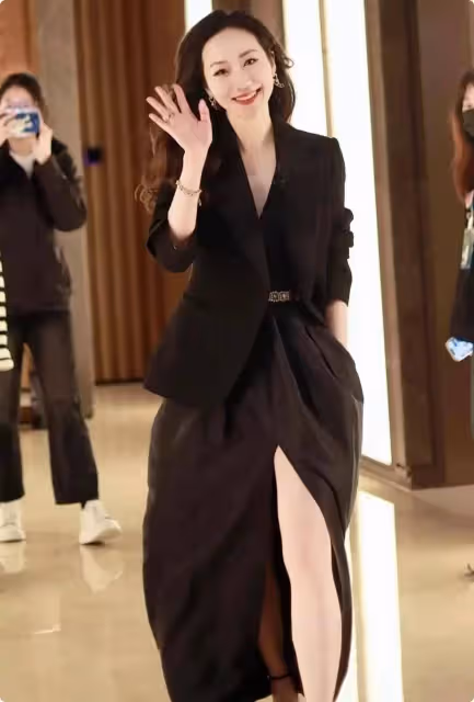 《浪姐5》最美國外女星,顏值一流,身材一流,人氣亦一流