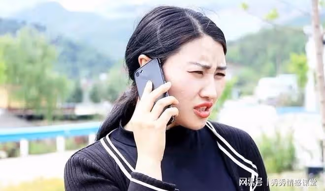 外甥女寶寶百日，我包了5000元紅包，不差錢的姐姐立馬打電話訓我