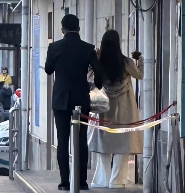 張蘭大破防!直播間激動回擊爭議,暗諷有人抹黑自己:卑鄙無恥