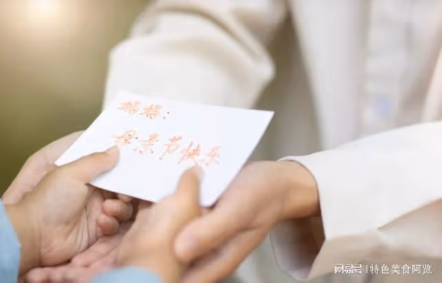 丈夫一封情書滿含愛意，妻子毫不領情：外面混不下去才回來！