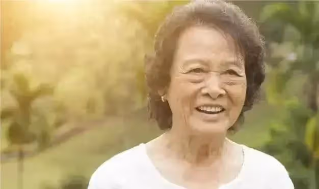 閨女去世幾年女婿另娶，女婿帶她來探望我時她對我的稱呼使我驚訝