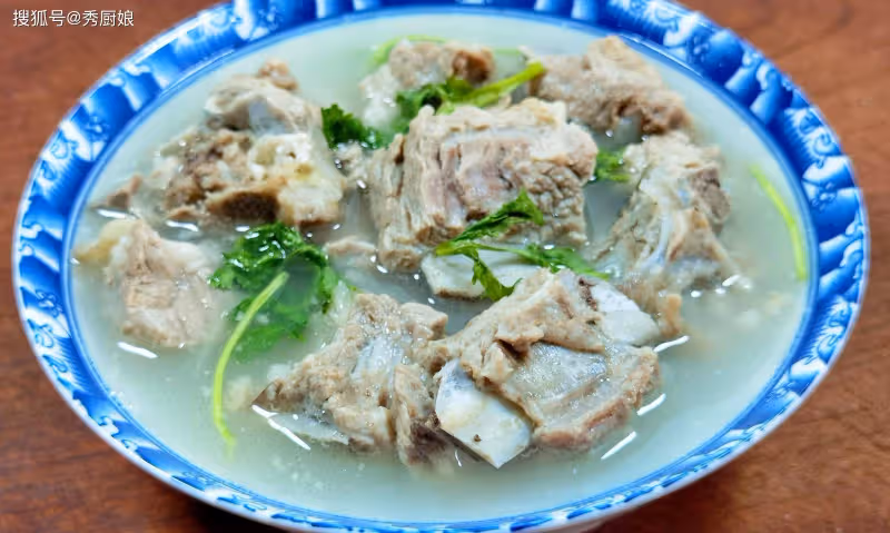 燉肉時的浮沫,到底是營養還是髒東西,要不要撇去?看完漲知識了