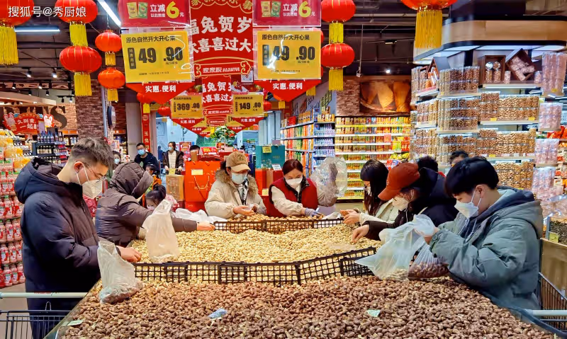 春節將至,建議大家提前買這8種年貨,耐儲存,避免多花冤枉錢!