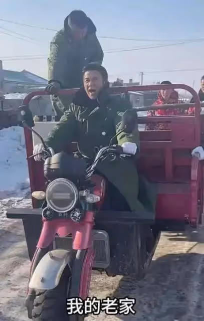 TVB知名奸角李子雄近況曝光,小20歲圈中妻子因焦慮致病