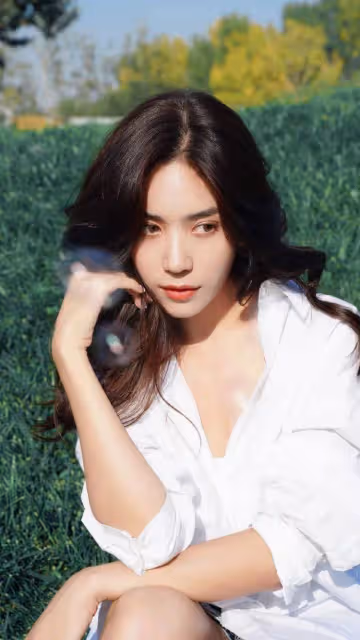 《狂蟒之災》《裂戰》夏若妍太驚艷！火辣身材性感迷人