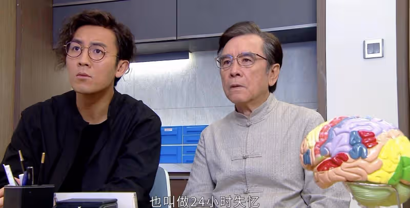 引人遐想！知名港星姜大衛重提與狄龍舊事，三字概括與對方關係