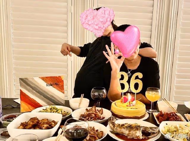 40歲甦醒穿搭太特立獨行,惹95後妻子嫌棄吐槽:穿成這樣誰跟你玩