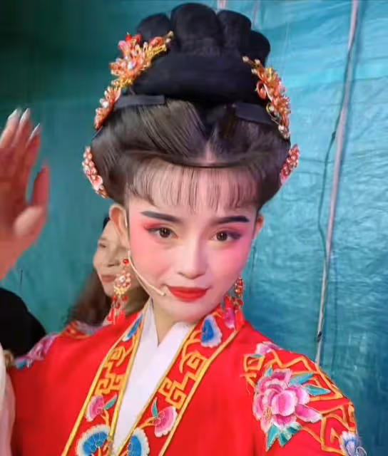 悲痛！23歲女演員葛素珍突然去世：死因至今成謎，網友呼籲報警！