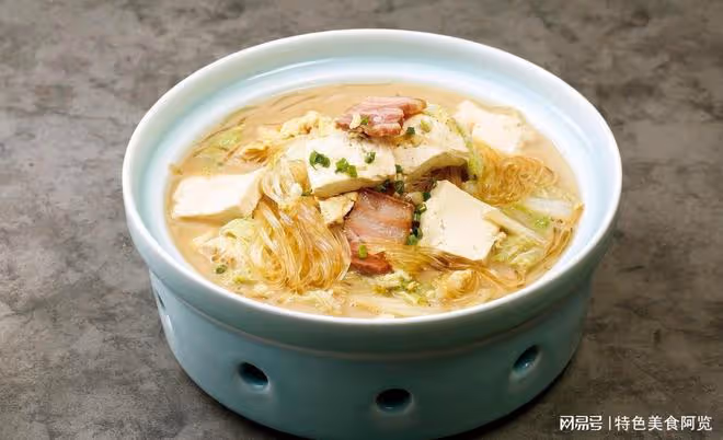 滋補養生,家常小白菜燉豆腐的鮮香味道