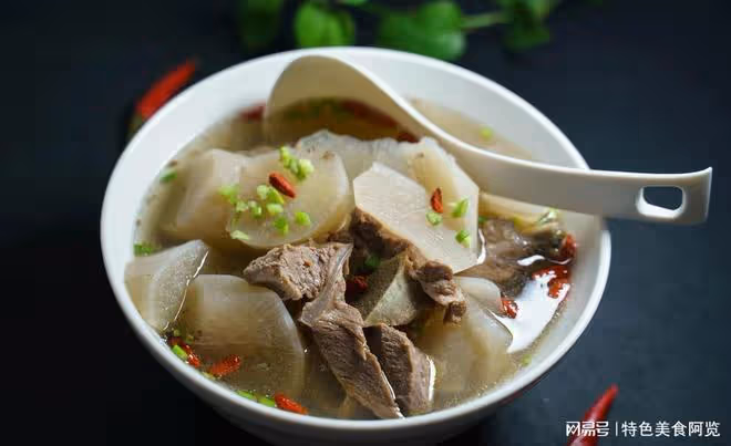 清香滋補,白蘿蔔雞湯的健康之道