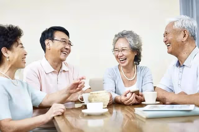我只生一個兒子!過年想給他驚喜「直接跑到他家樓下」 打19通電話都沒接「上樓推開門」心碎了