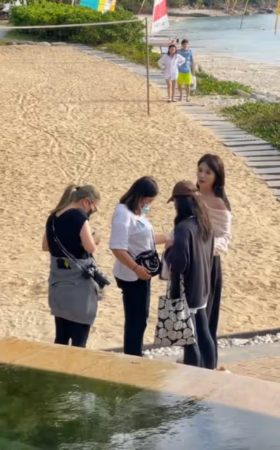 劉濤生圖越來越漂亮,臉沒皺紋還很飽滿,容貌狀態比實際小很多!
