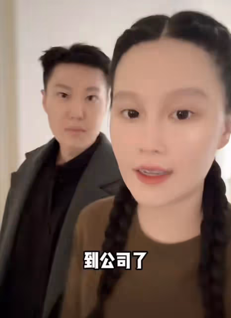 趙本山外孫近照曝光，兩個月小皮兒胖出雙下巴超可愛，長得像媽媽