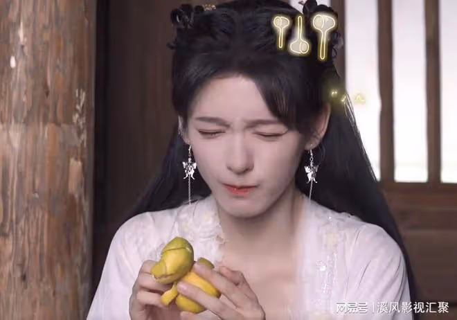 浪姐5：張予曦香檳弔帶裙出圈，美成人形手辦，被譽為天選溫以凡