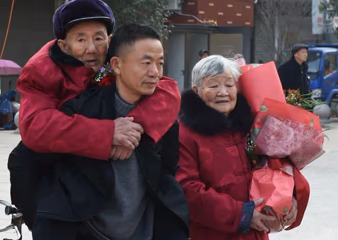 奉勸女性朋友,你們可以不孝順公婆,但千萬不要阻攔丈夫孝順父母