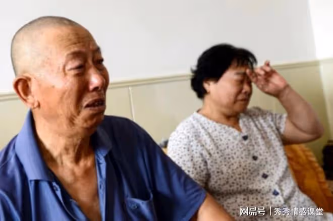 二婚老公拆遷款70萬退休金8000,婚後第二天,他讓我去做保姆