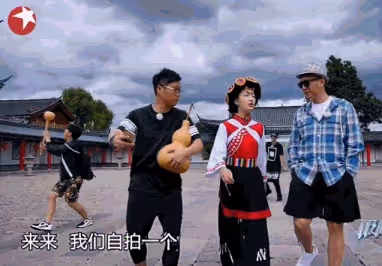 周冬雨得罪富婆後續,夏夏發文引熱議