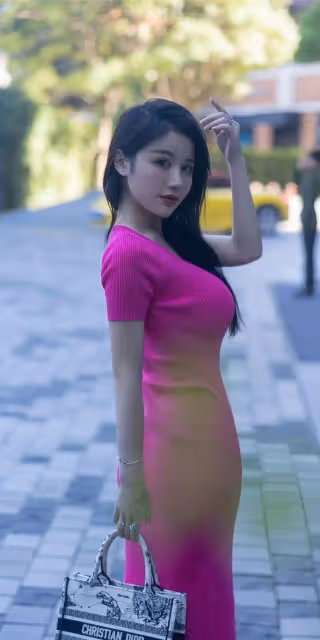內外兼修,散發不凡魅力,內在光芒與修身設計的自信表達