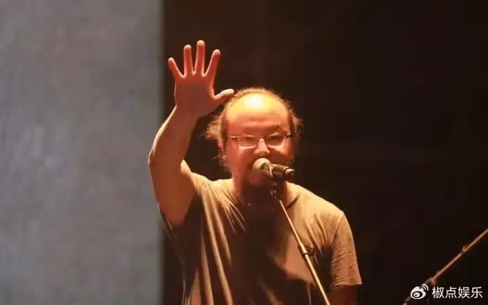 高原：不後悔從王菲手中搶走竇唯，離婚後獨自撫養女兒，如今怎樣？