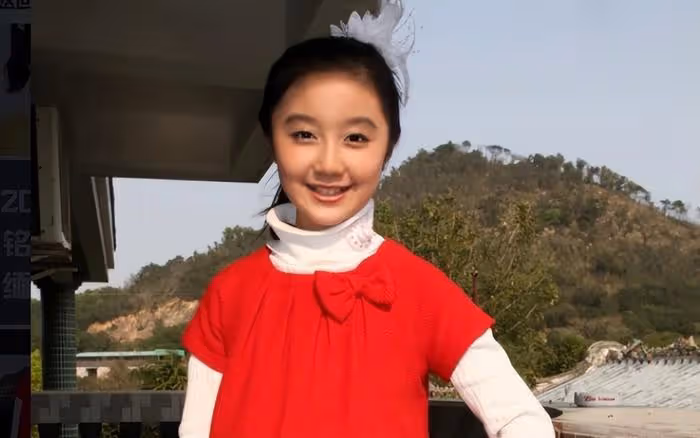 「點讀機女孩」媽媽發聲道歉！承認視頻為造假：女兒目前在康復中