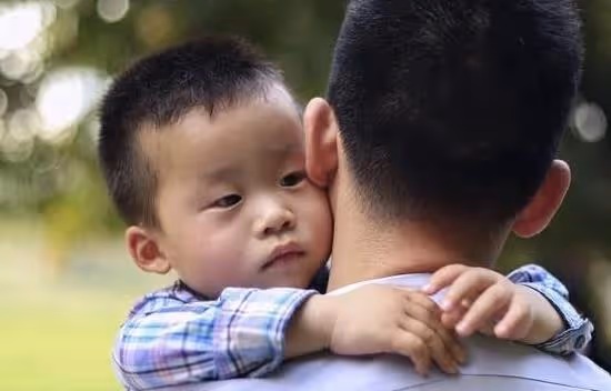 兒子年入百萬，體貼孝順，68歲老太逢人卻說：我兒子已經死了
