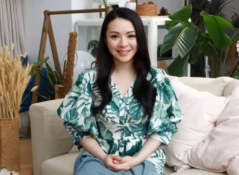 TVB人氣女星被曝將結婚,宣布雪卵手術成功,10天注射21針
