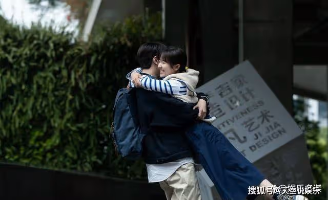 《謝謝你溫暖我》安知雀得知林拓患病，不離不棄主動求婚，伴其三年