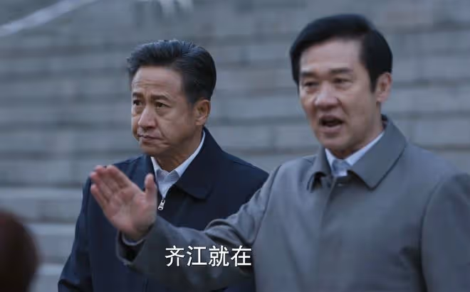 《江河日上》大結局,《江河之上》首播,刷了兩集,才知兩者差距