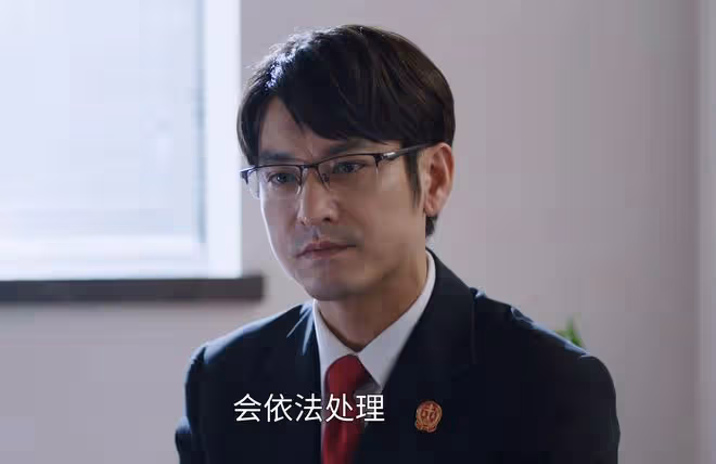 《江河之上》首播高能:化工廠爆炸,村民告狀,高偉光抓到王牌了