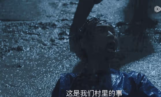 才播2集,全國收視率第一,終於有讓我熬夜狂追的央視反腐劇了!