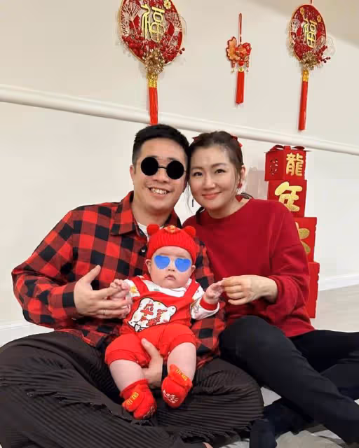 任家萱曬兒子近照，6個月腰果體重近10公斤，母子同款小胖臉搶鏡
