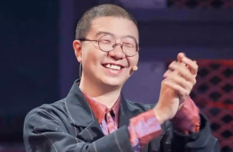 周奇墨獲得第四季《脫口秀大會》總冠軍,是爆冷奪冠?