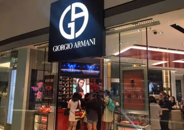 時尚店櫃姐最討厭的3類顧客,櫃姐私下透露:看著就很老「土」