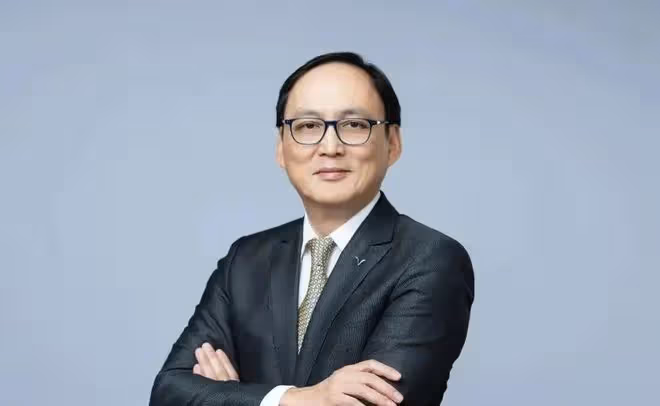 霍啟剛31歲堂妹：出身二房分家產低於1億，嫁入豪門住8層豪宅
